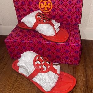 Only used once! Limited edition color! Not sold anymore! Just gathering dust.